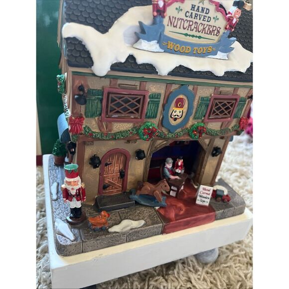 LEMAX Holiday Nutcracker & Wood Toy Carve #55994 Retired 2021 New Light Included - Picture 4 of 14